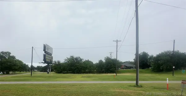 502 Highway 70 E, Kingston, OK 73439