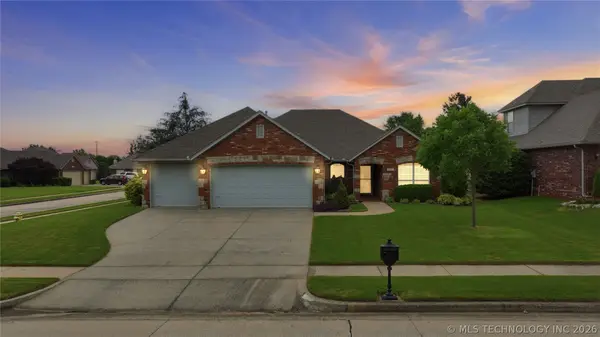 9907 E 123rd Street S, Bixby, OK 74008