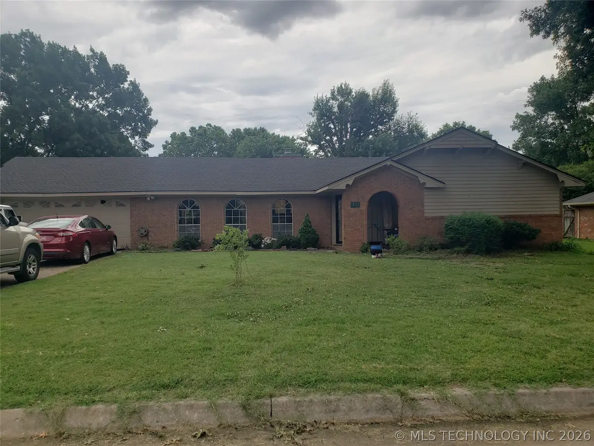 1008 N Anthony Street, Muskogee, OK 74403 - #1