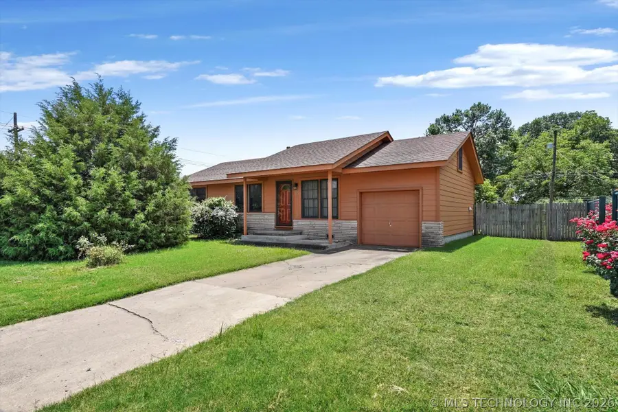 705 W Hartford Place, Broken Arrow, OK 74012 - #3