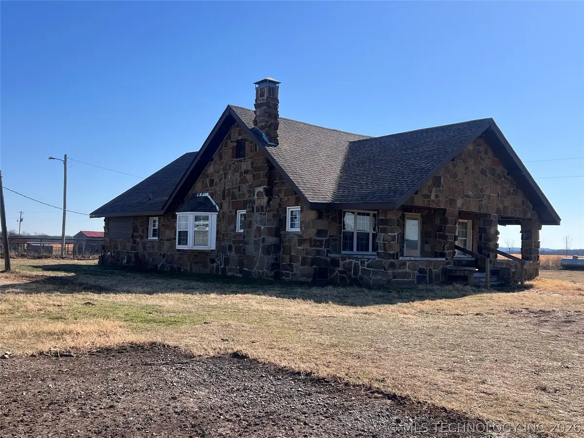 6916 State Hwy 113, Indianola, OK 74442 - #1