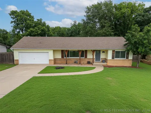 1604 Smysor Drive, Bartlesville, OK 74006