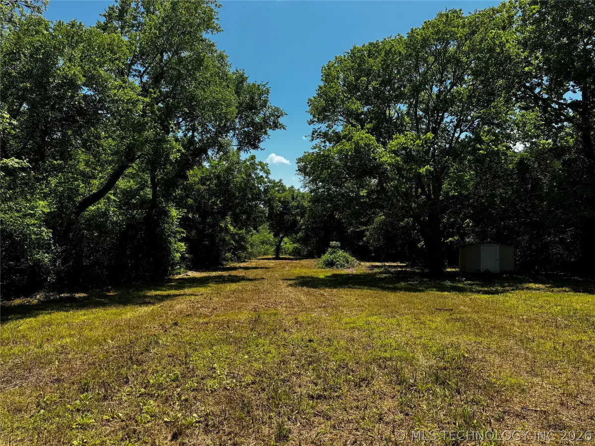 606 W 15th St, Tishomingo, OK 73460 - #1