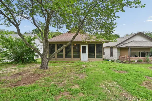 409 N Mckinley Drive, Sand Springs, OK 74063