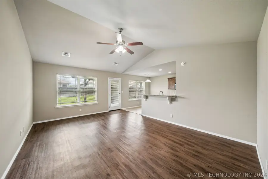 8983 S 253rd East Avenue, Broken Arrow, OK 74014 - #3