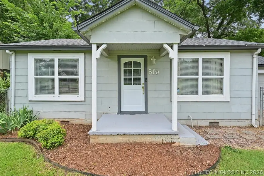 519 N Forest Street, Jenks, OK 74037 - #2