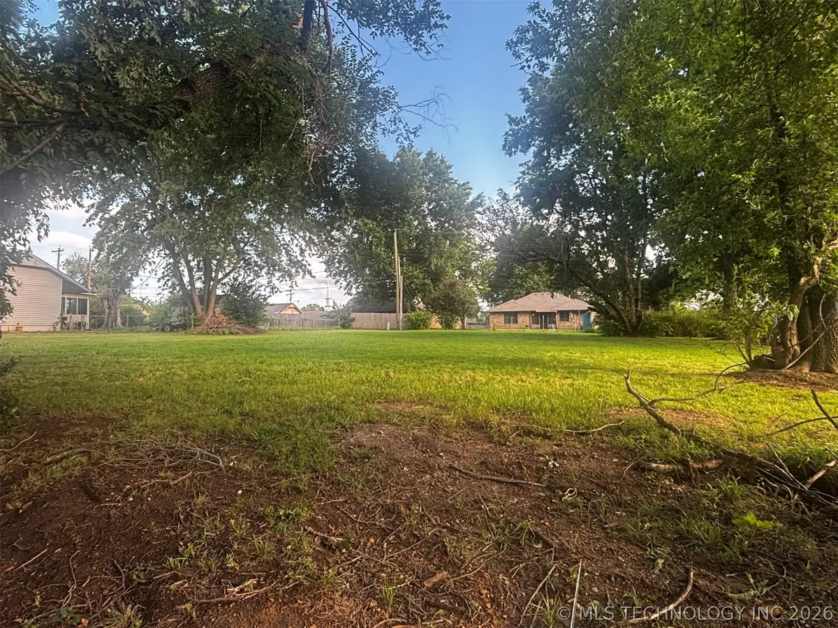 1320 E 12th Street, Okmulgee, OK 74447 - #1