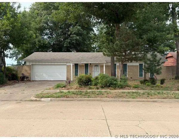 514 E Center Street, Collinsville, OK 74021
