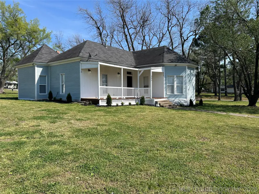 406 Creek Avenue, Fort Gibson, OK 74434 - #2