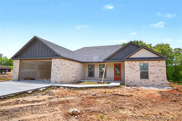 18895 W Hunters Court, Park Hill, OK 74451