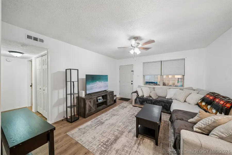 479 E 137th Street, Glenpool, OK 74033 - #3