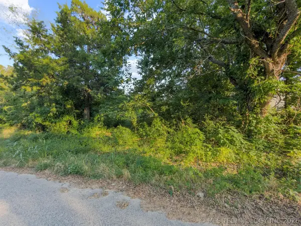 9 Kewanee Street, Healdton, OK 73438
