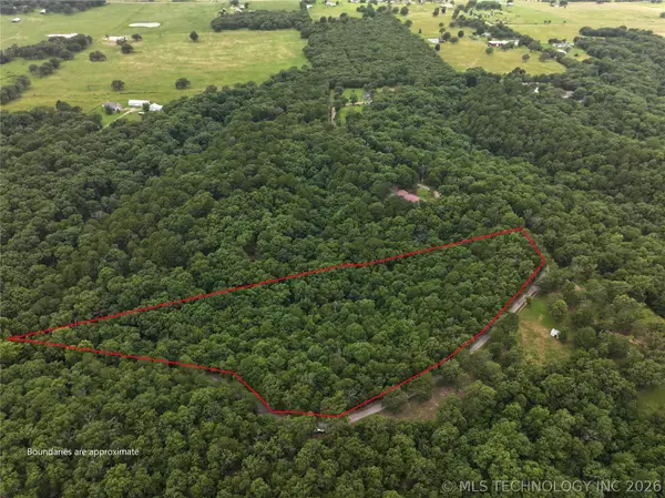 Pine Ridge Drive, Tahlequah, OK 74464