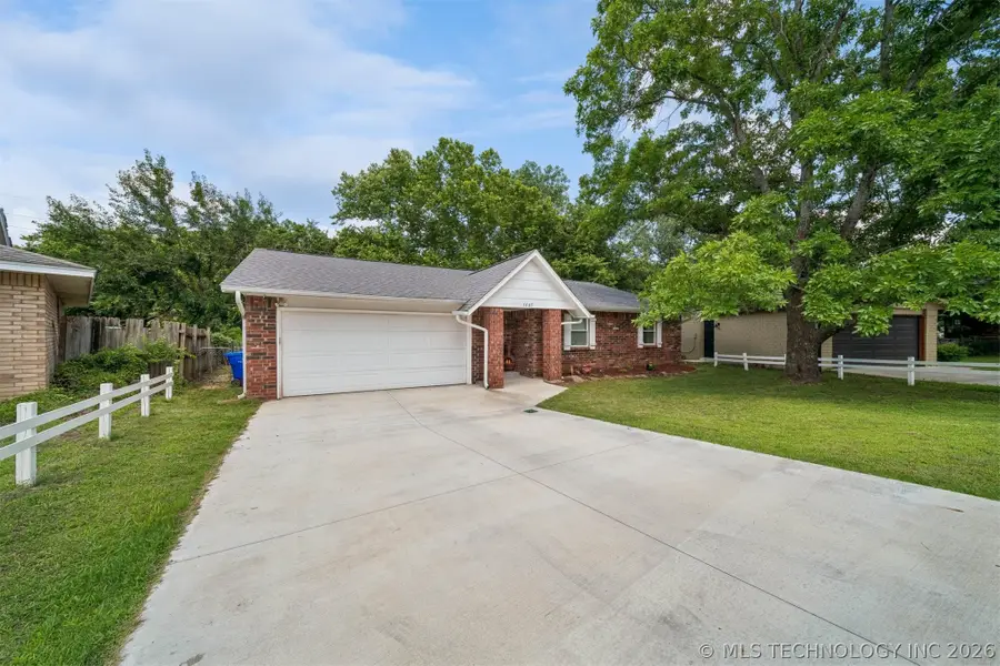 1605 S Pine Avenue, Broken Arrow, OK 74012 - #2