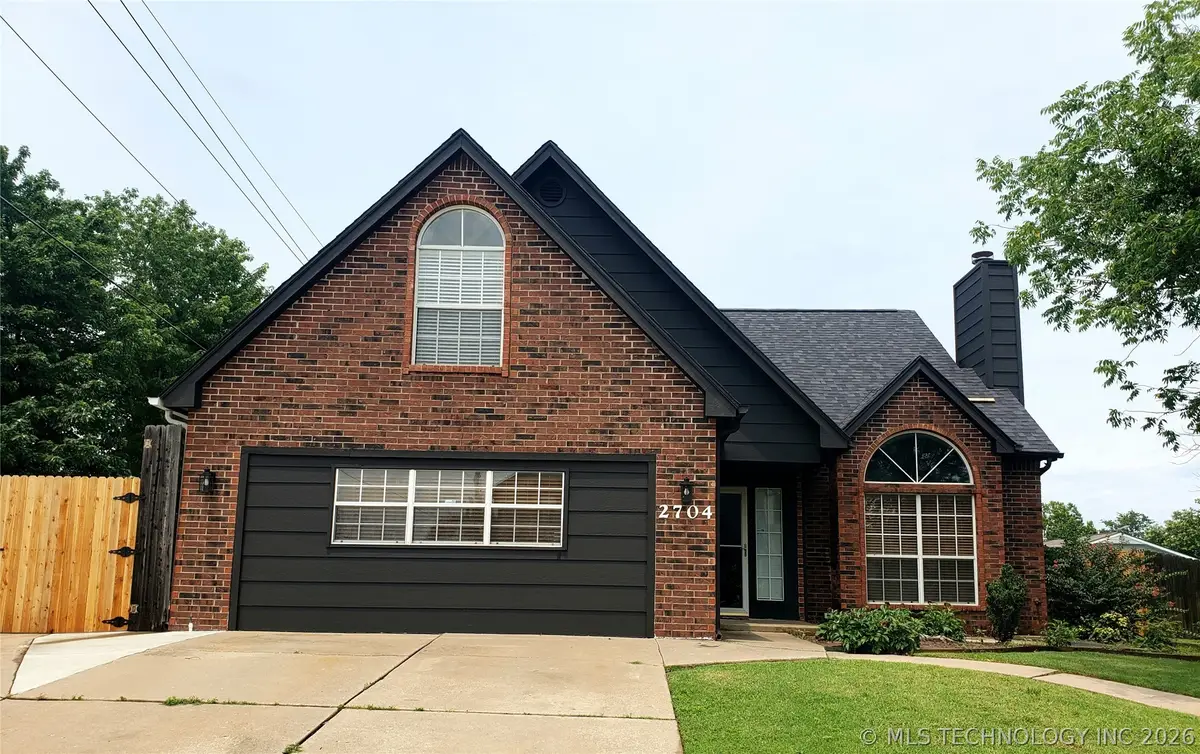 2704 W Montgomery Street, Broken Arrow, OK 74012 - #1