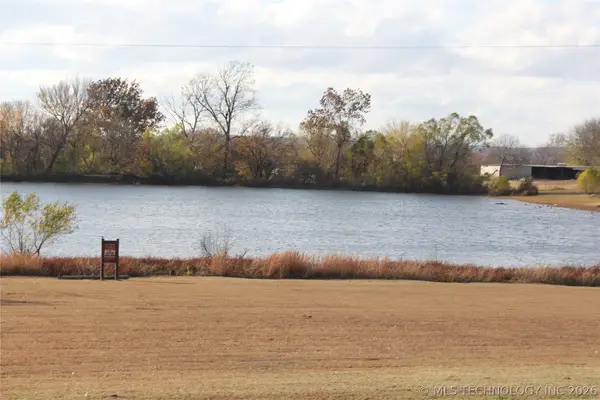2155 E 154th Street, Skiatook, OK 74070