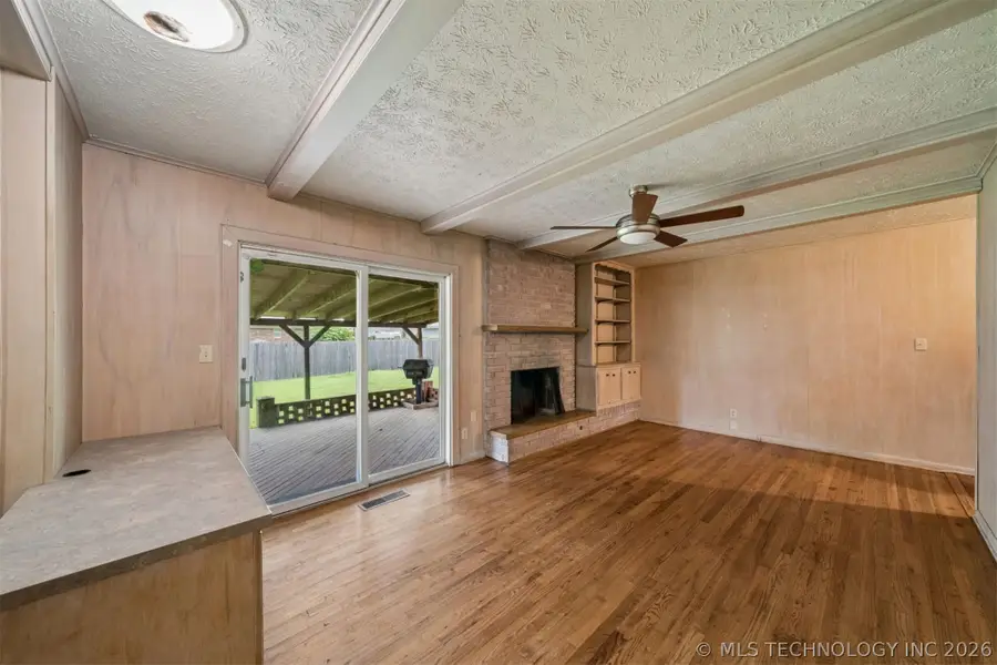 306 E 16th Street, Claremore, OK 74017 - #2