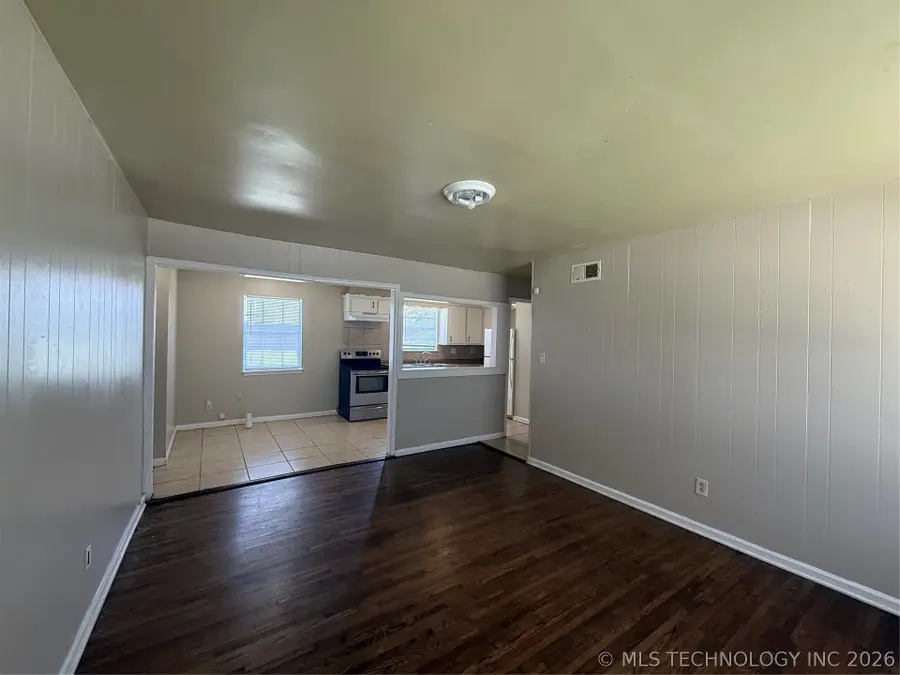 6313 N Main Street, Tulsa, OK 74126 - #2