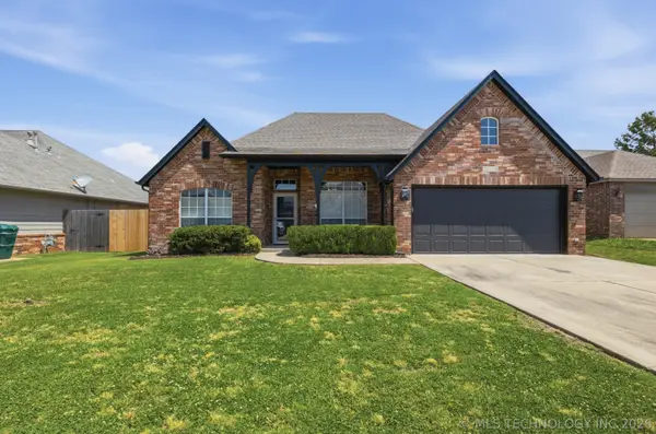 20109 E 37th Place S, Broken Arrow, OK 74014