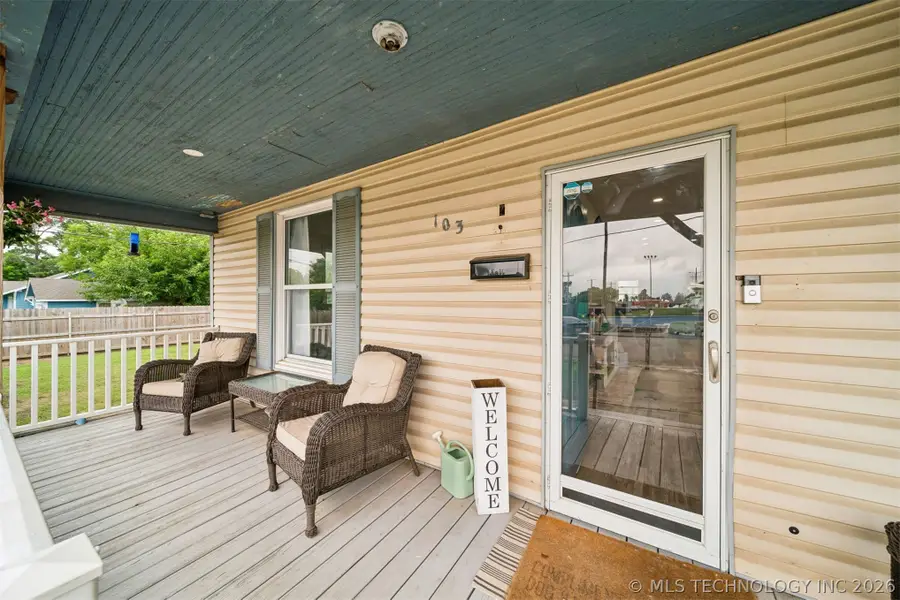 103 S 12th Street, Henryetta, OK 74437 - #3