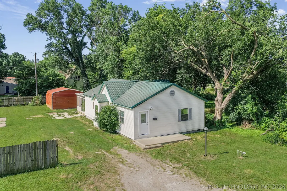 610 E 5th, Dewey, OK 74029 - #1