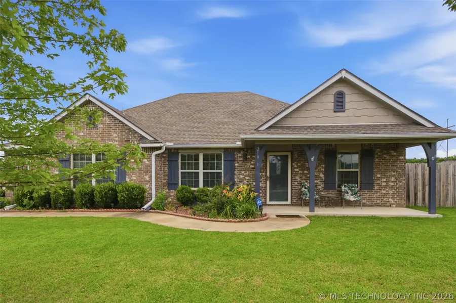 21075 S Andreas Road, Claremore, OK 74019 - #2
