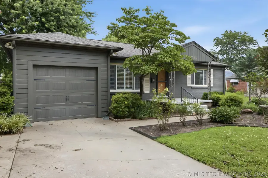 3737 E 37th Place, Tulsa, OK 74135 - #3