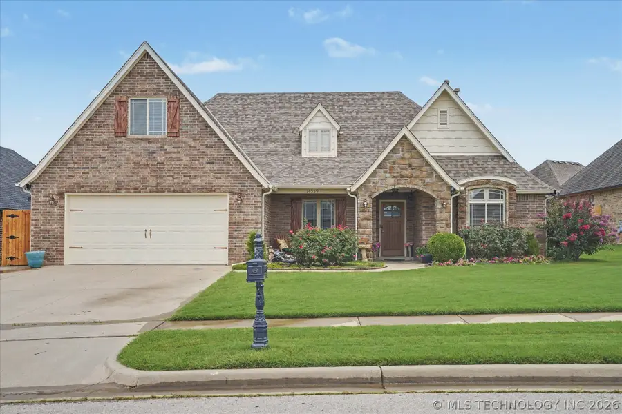 14559 S Courtney Lane, Glenpool, OK 74033 - #2