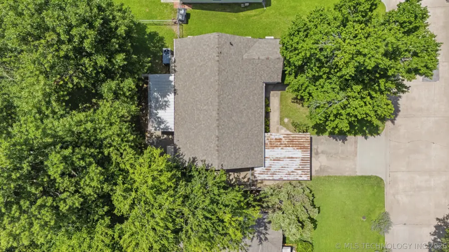 1213 S Vandalia Avenue, Tulsa, OK 74112 - #3