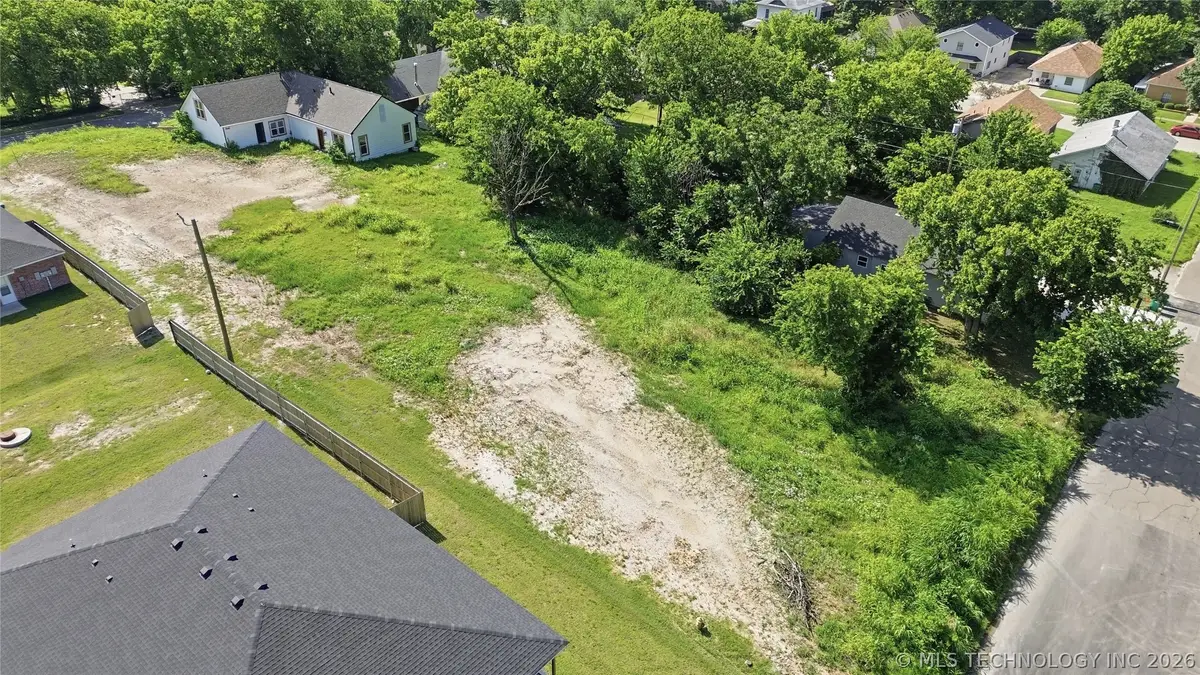 S Cedar Street, Sapulpa, OK 74066 - #1