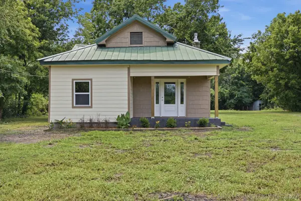 357 Donkey Lane, Fort Gibson, OK 74434