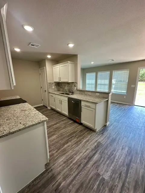 416 W Curtis Avenue, Calera, OK 74730 - #3