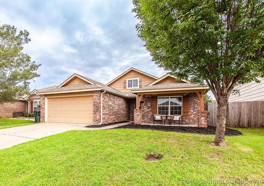 10709 N 153rd East Avenue E, Owasso, OK 74055 - #2