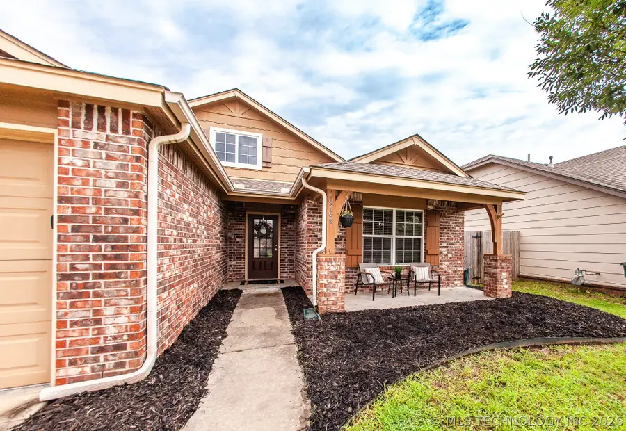 10709 N 153rd East Avenue E, Owasso, OK 74055 - #3
