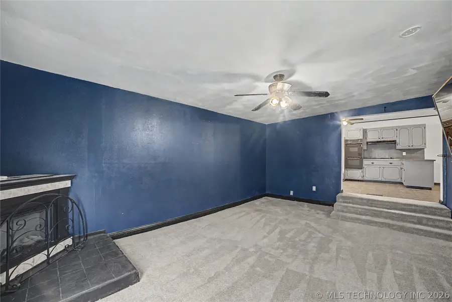 316 N Carlsbad Street, Owasso, OK 74055 - #3