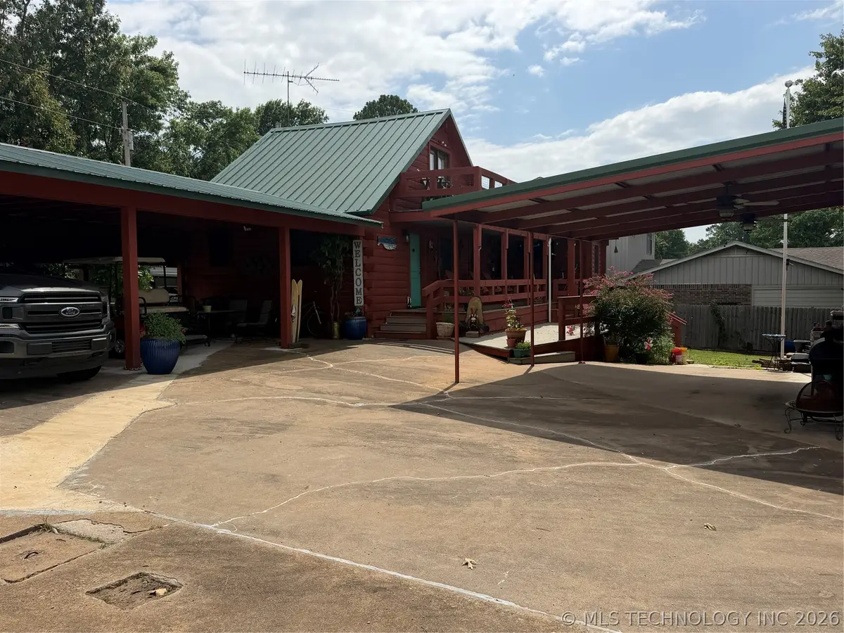 504 N Elm, Eufaula, OK 74432 - #1