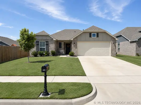13009 E 124th Street N, Owasso, OK 74021