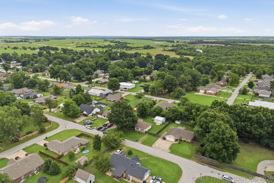 3411 S 213th East Avenue, Broken Arrow, OK 74014 - #3