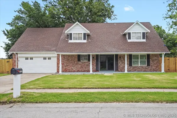 1009 N Forest Place, Jenks, OK 74037