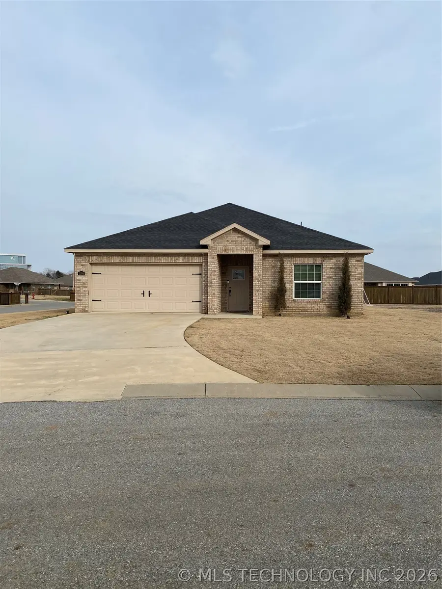 1198 Bullrush Circle, Calera, OK 74730 - #2