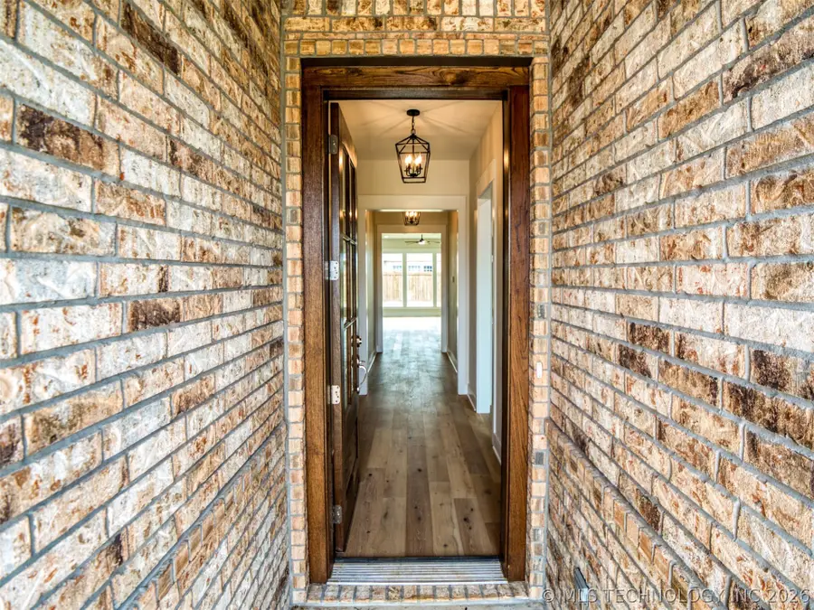 1197 Wild Indigo Circle, Calera, OK 74730 - #2