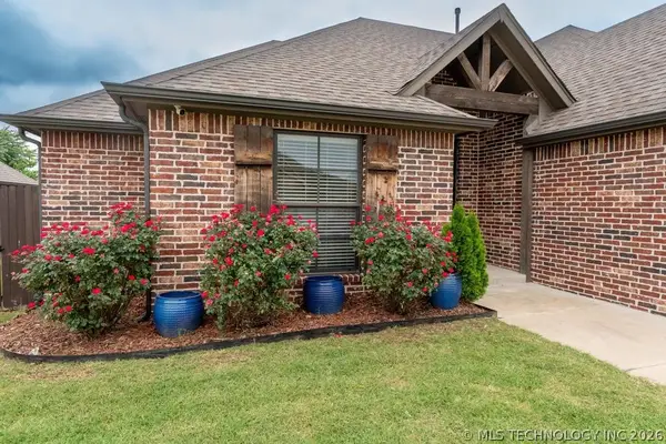 1227 E 133rd Place, Glenpool, OK 74033