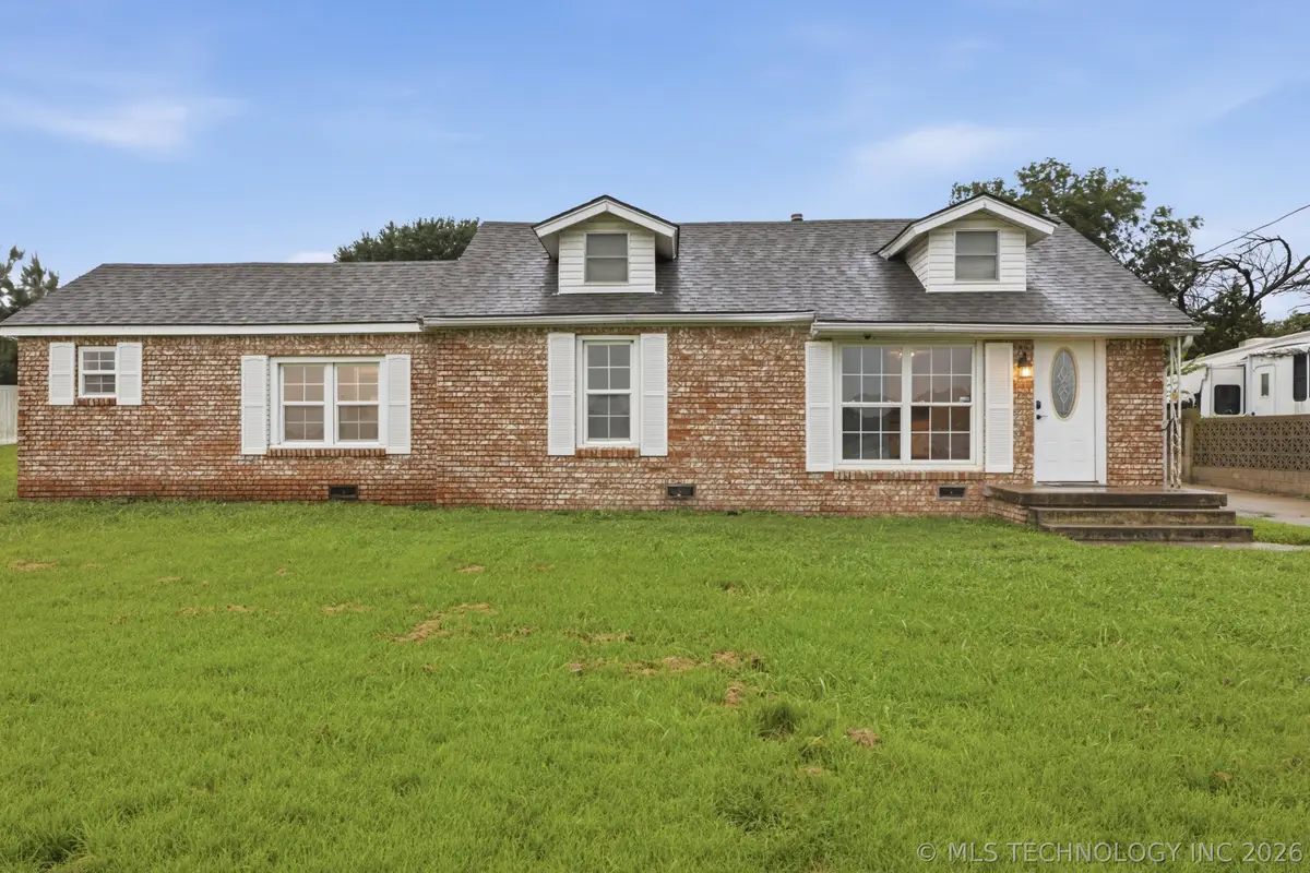 10035 Bryant Road, Henryetta, OK 74437 - #1