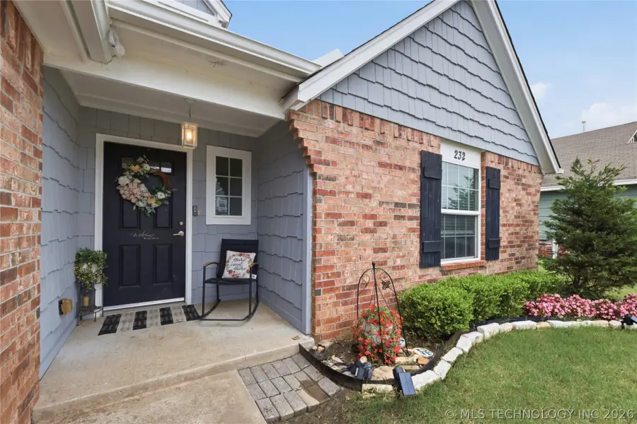 232 Dp Newman Circle, Kiefer, OK 74041 - #2