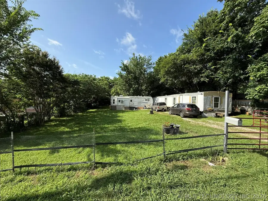 556 E 62nd Street, Tulsa, OK 74126 - #2