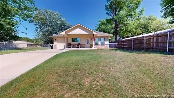 1831 E Oak Hills, Ada, OK 74820