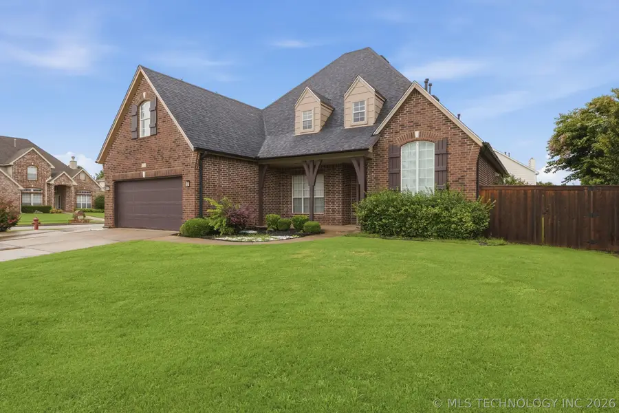 103 S Butternut Avenue, Broken Arrow, OK 74012 - #2