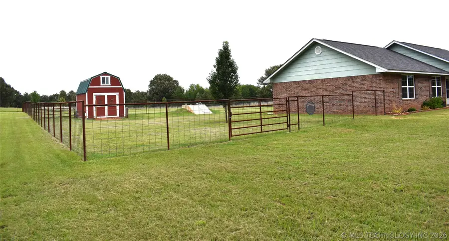 2921 E 2090 Road, Hugo, OK 74743 - #3