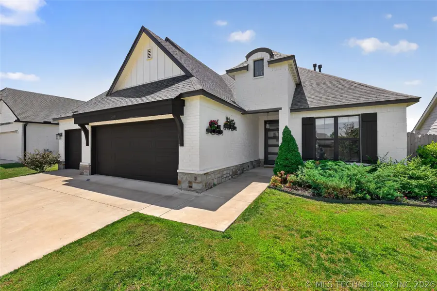528 E 126th Street S, Jenks, OK 74037 - #3