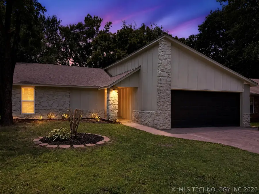829 W Boston Street, Broken Arrow, OK 74012 - #2